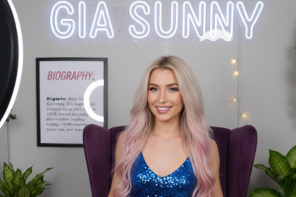 Webcam model gia_sunny biography